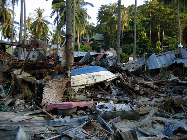 Tsunami Thailand Phi Phi Island 2004